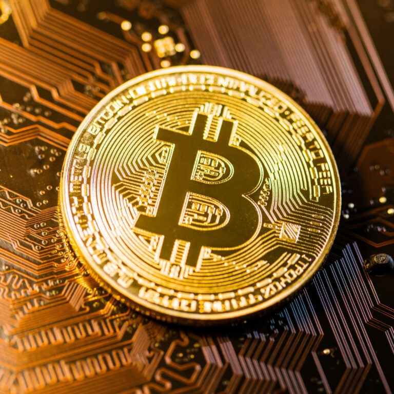 Spot Bitcoin ETFs Unveiled: A Halal investor's guide